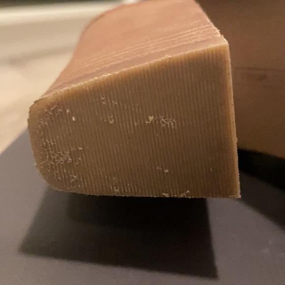 Tan Vince Camuto bootie size 7 - Picture 11 of 14